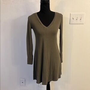 Olive Green V-Neck Long Sleeve Top or Dress, Sz. Small